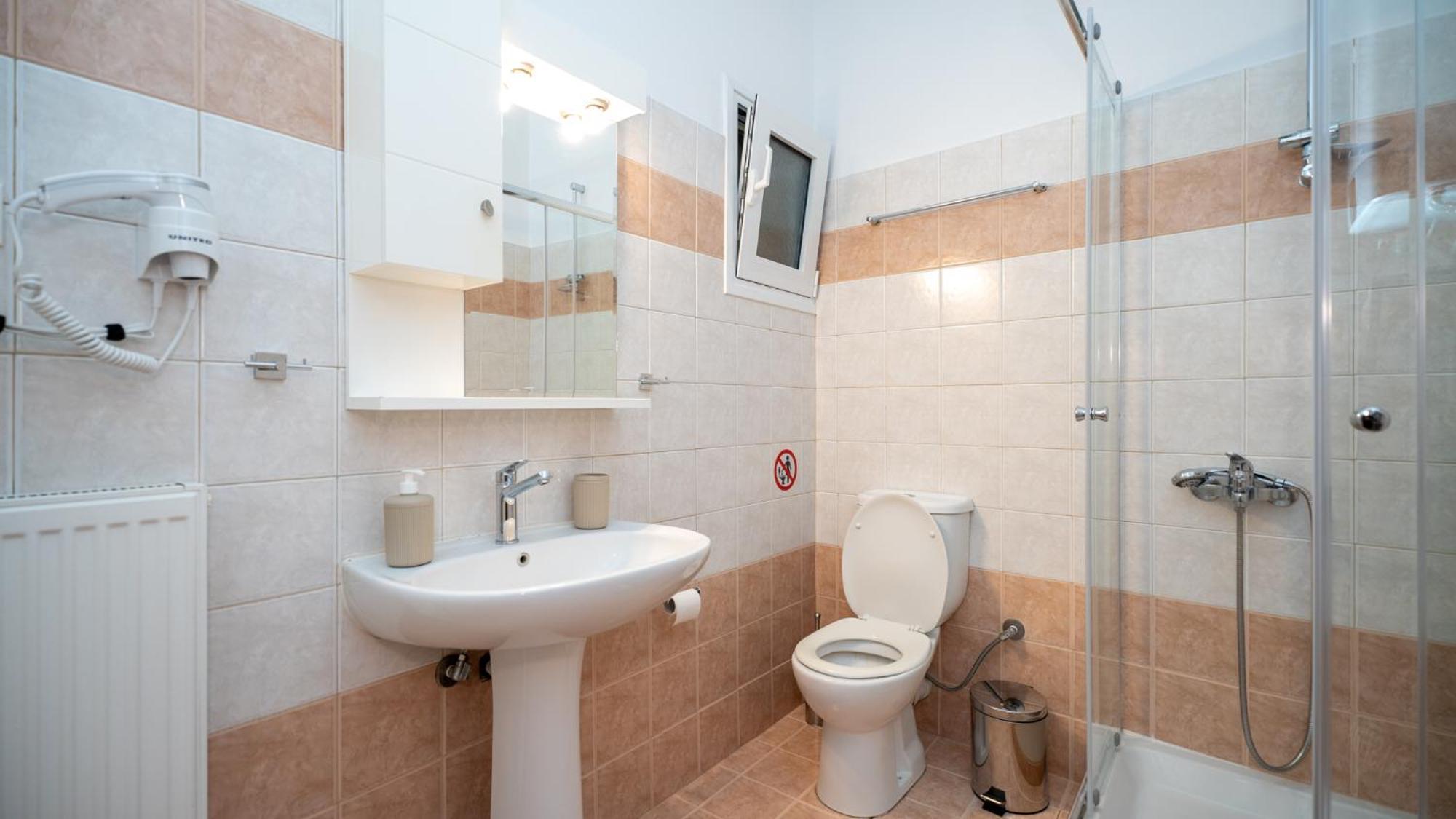 I & G Family Apartment กาลัมปากา ภายนอก รูปภาพ